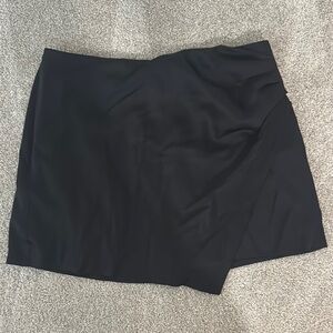 Abercrombie & Fitch Black Satin Skort
